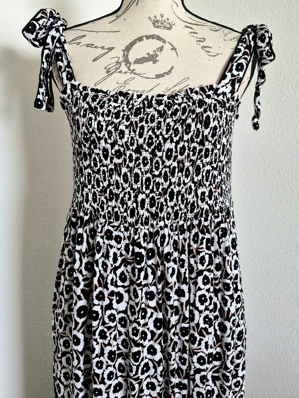 Diane von Furstenberg for Target Smocked Floral Maxi Dress Size L Boho Summer - Picture 3 of 15